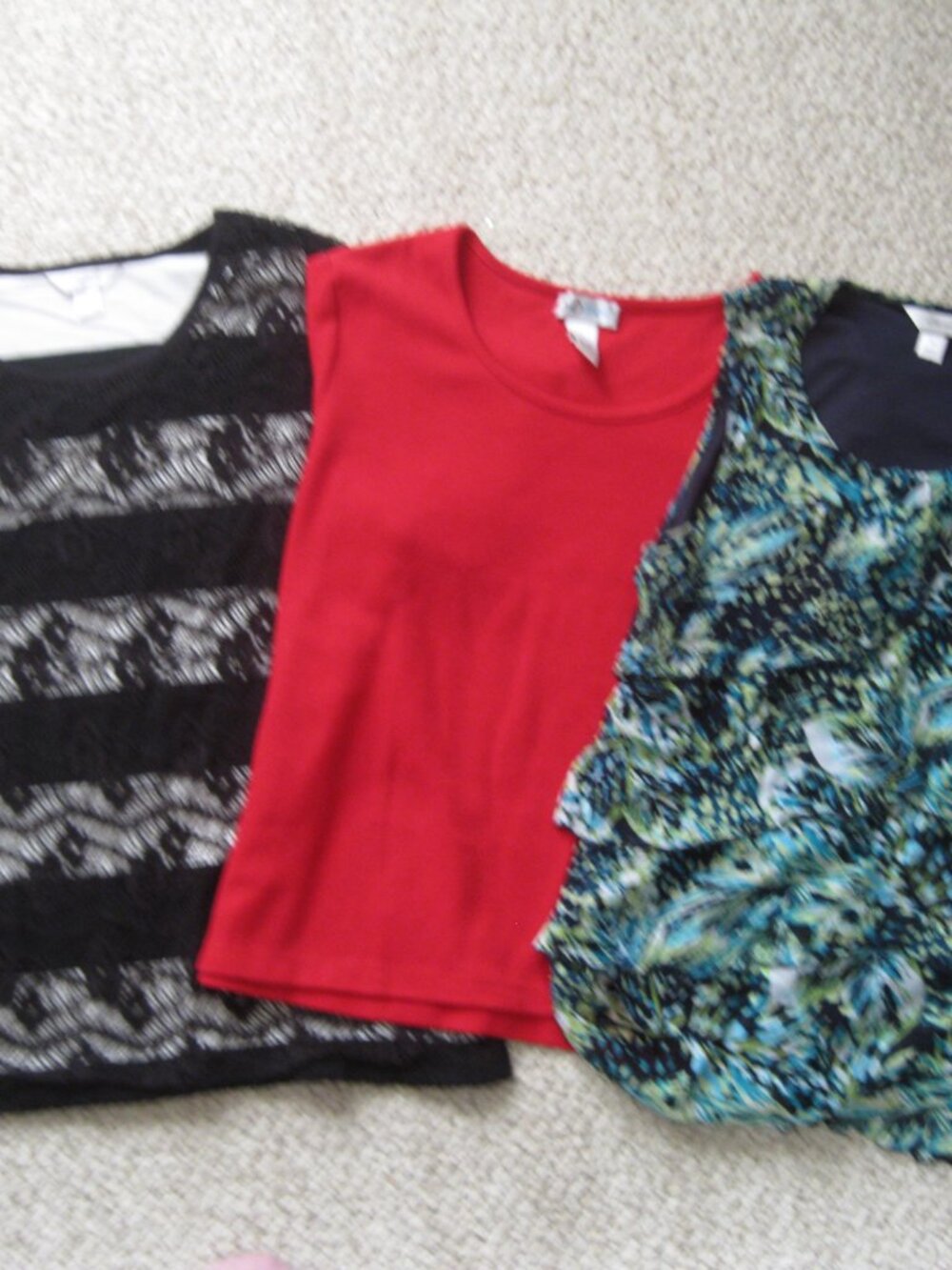 LOT OF 3 ladies SHIRTS. SIZE -1X